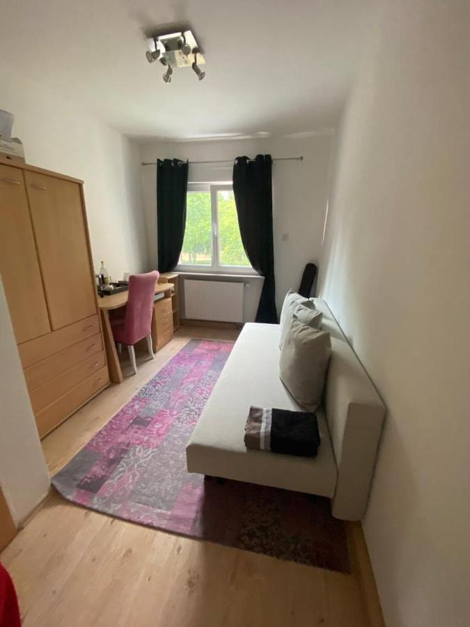 Schoenes Zimmer Im Charmanten Haus 柏林 外观 照片